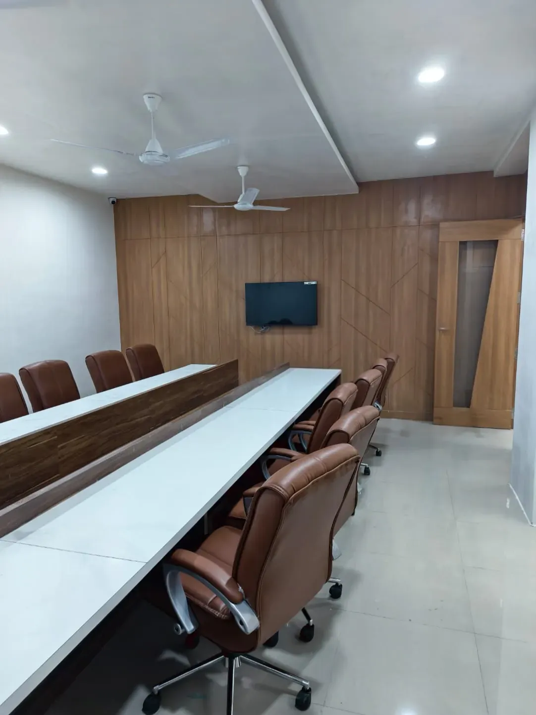 Executive Corporate Office interior photograph 2